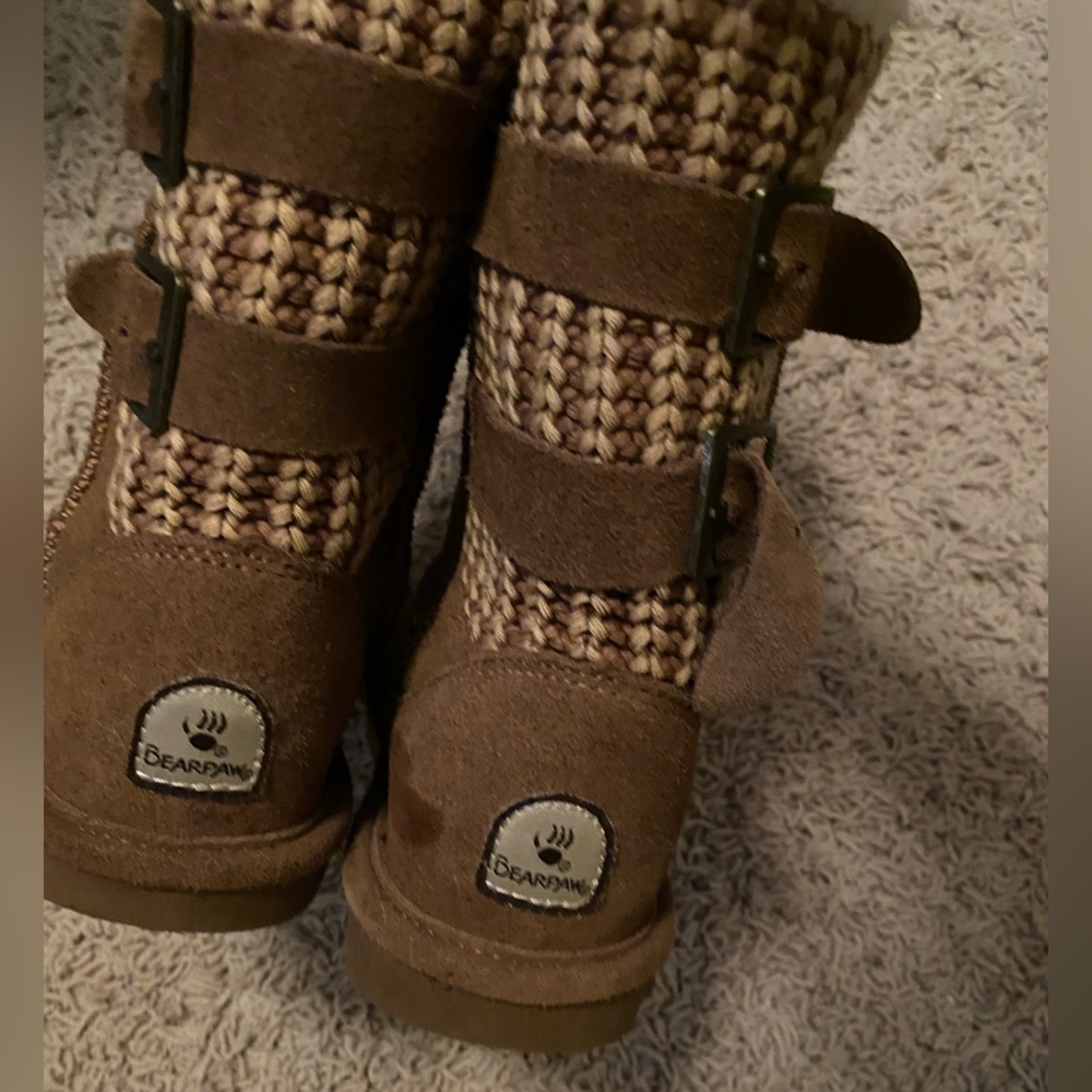 Bearpaw tan with sweater boots